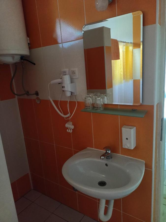 Appartamento Apartman Fiva Pacir Esterno foto