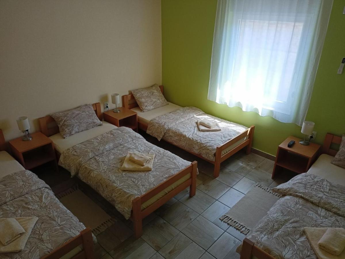 Appartamento Apartman Fiva Pacir Esterno foto