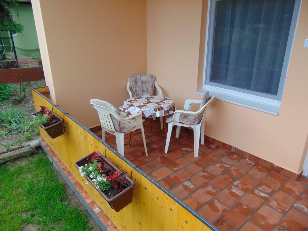 Appartamento Apartman Fiva Pacir Esterno foto